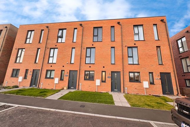 3 bed terraced house