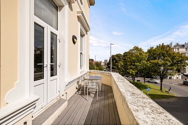 Castle Hill Avenue, Folkestone, CT20 1 bed flat for sale