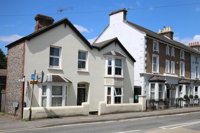 ASHLEY ROAD, EPSOM, KT18 Studio for sale