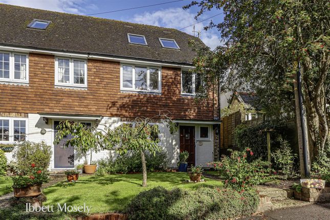 Sundridge Road, Ide Hill Sevenoaks TN14 4 bed end of terrace house for sale