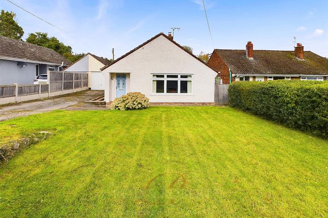 2 bed detached bungalow