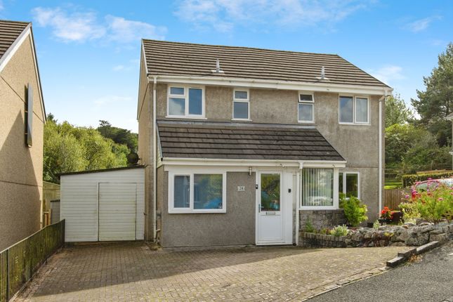 2 bedroom semi-detached house for sale