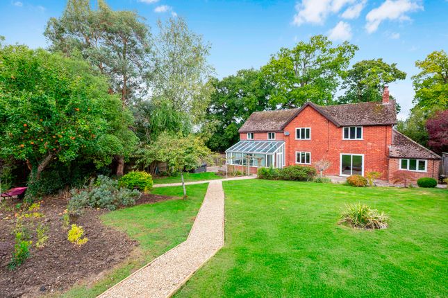 4 bed detached house