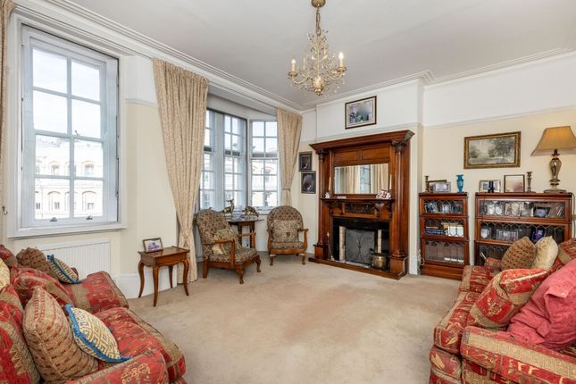 Coleherne Court, Redcliffe Gardens... 3 bed apartment for sale