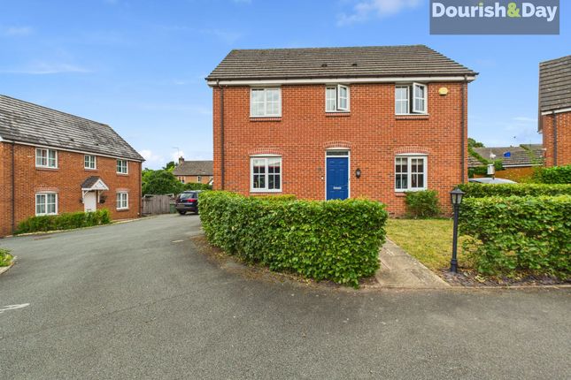 Hunters Close, Stafford ST18 4 bed detached house for sale