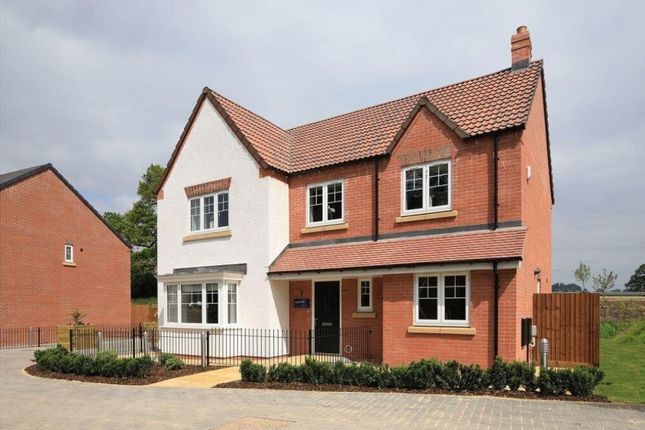 Westcombe Park, Heybridge, CM9 4 bed detached house for sale