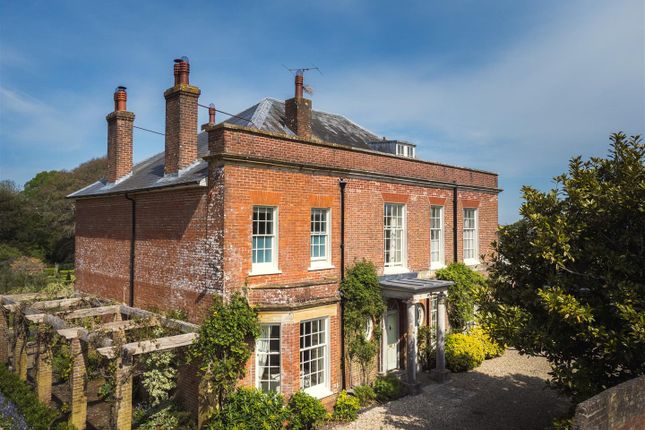 8 bedroom detached house for sale