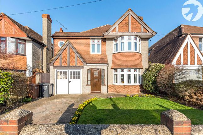 Heather Drive, Dartford, Kent, DA1 4 bed detached house for sale