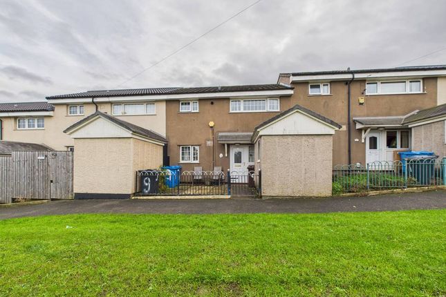 Neatshead Garth, Bransholme, Hull... 3 bed terraced house for sale