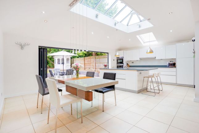 4 bedroom semi-detached house for sale