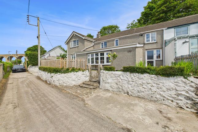 4 bedroom semi-detached house for sale