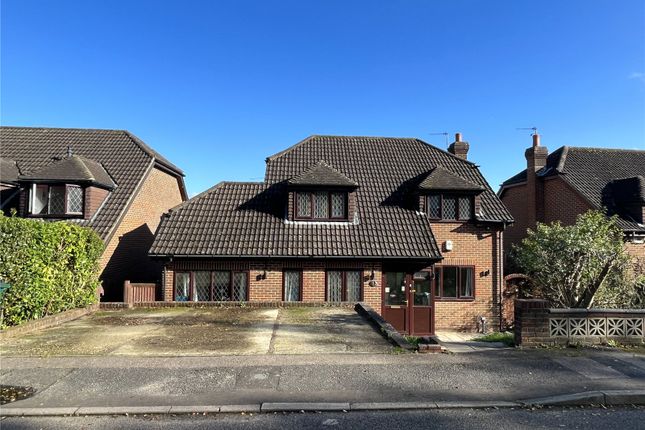 6 bedroom detached house for sale