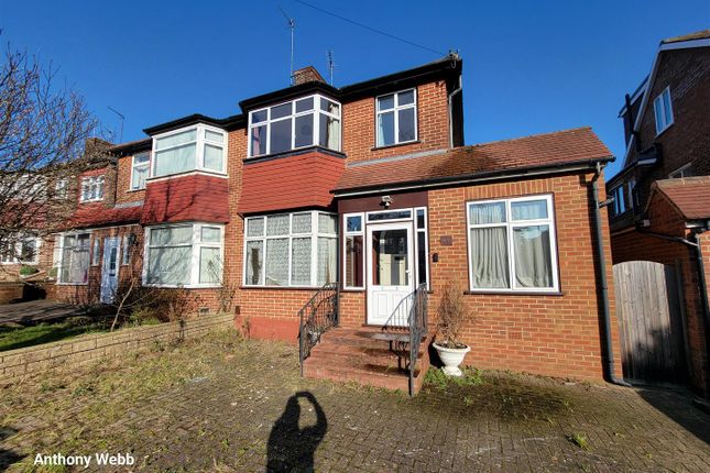Oakwood Park Road, London N14 4 bed semi