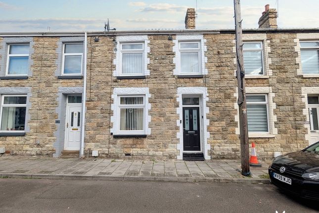 Mackworth Street, Bridgend CF31 2 bed terraced house for sale