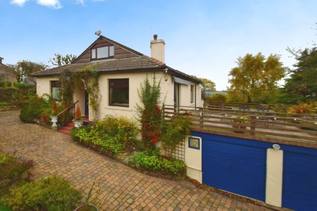 Townfield, Bradford BD15 4 bed detached house for sale