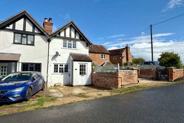 Tewkesbury GL20 2 bed cottage for sale