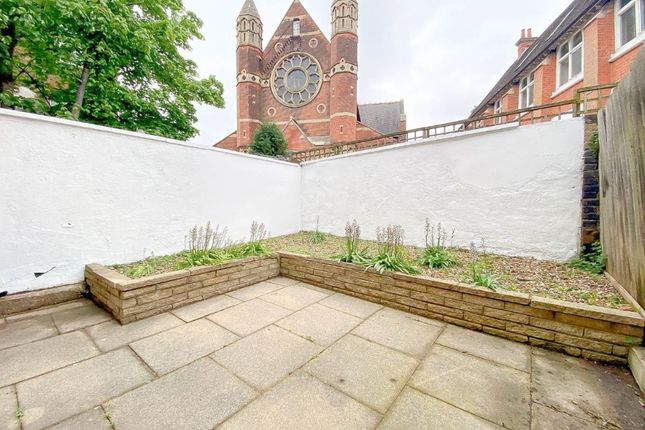 4 bed terraced house