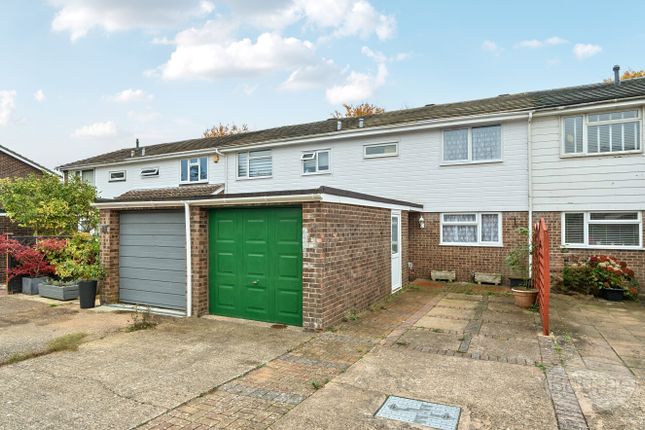 Widgeons, Alton, Hampshire, GU34 3 bed terraced house for sale
