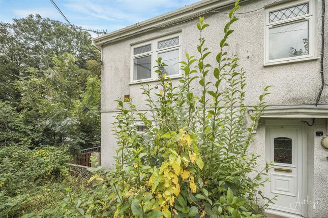 Meadow Road, Neath 2 bed apartment for sale