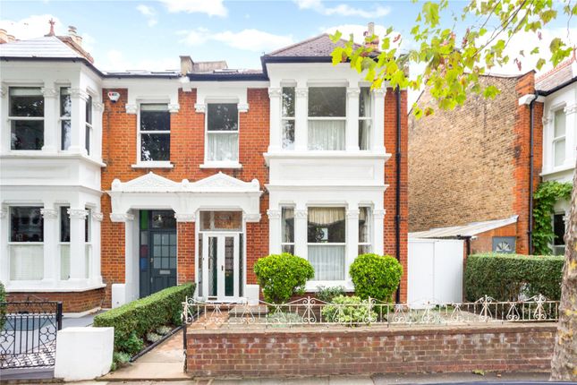 5 bedroom semi-detached house for sale