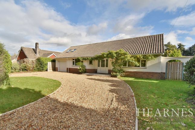 West Moors Road, Ferndown, BH22 3 bed chalet for sale