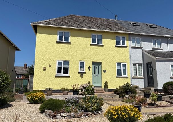 West View Terrace, Honiton EX14 3 bed semi