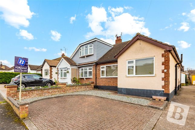 Vale Close, Pilgrims Hatch... 3 bed bungalow for sale