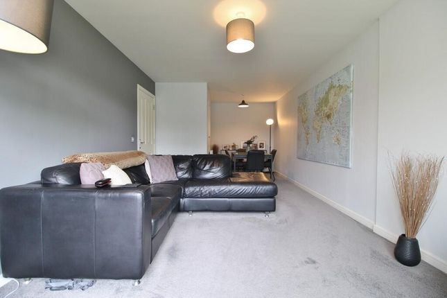 Stretford Road, Manchester 2 bed apartment for sale