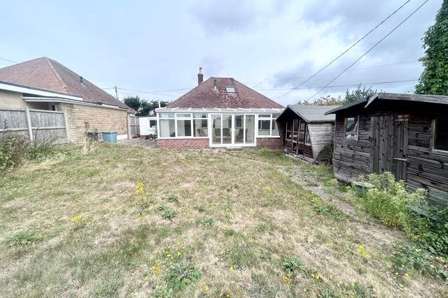Newnham Lane, Ryde 2 bed bungalow for sale