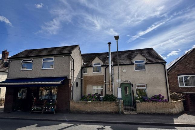 5 bedroom cottage for sale