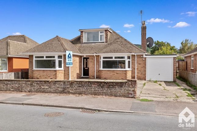 4 bedroom detached bungalow for sale