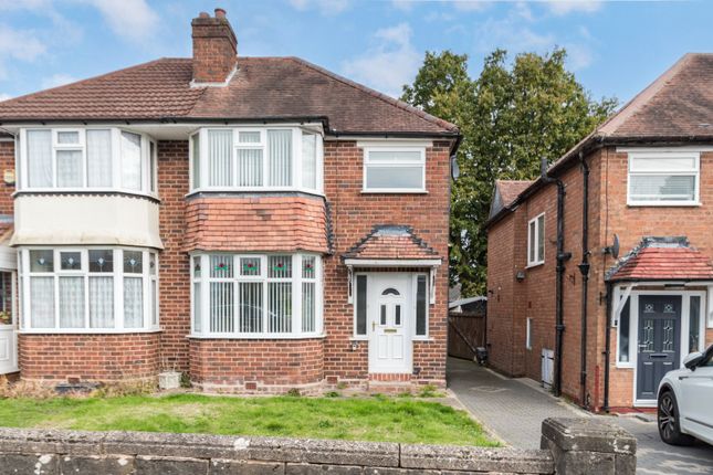 Chadwick Avenue, Rubery, Rednal... 3 bed semi