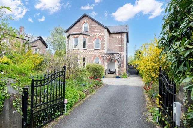 Bentinck Road, Altrincham 6 bed detached house for sale