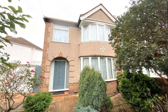 Glamis Crescent, Hayes, Greater... 3 bed semi