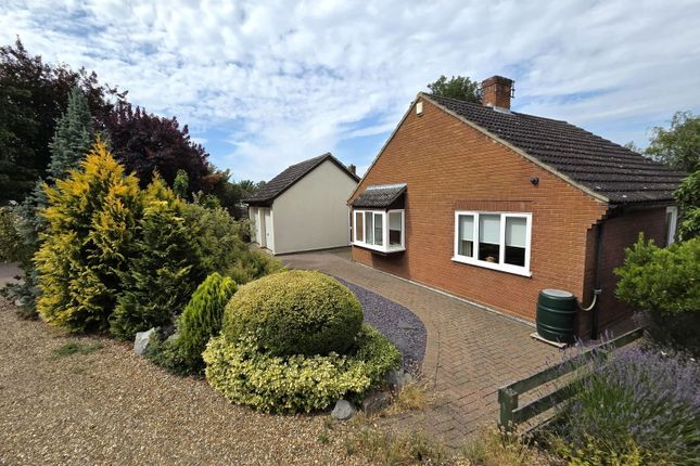 Middle Street, Sandy SG19 3 bed detached bungalow for sale