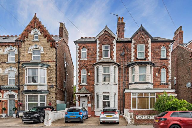 7 bedroom semi-detached house for sale