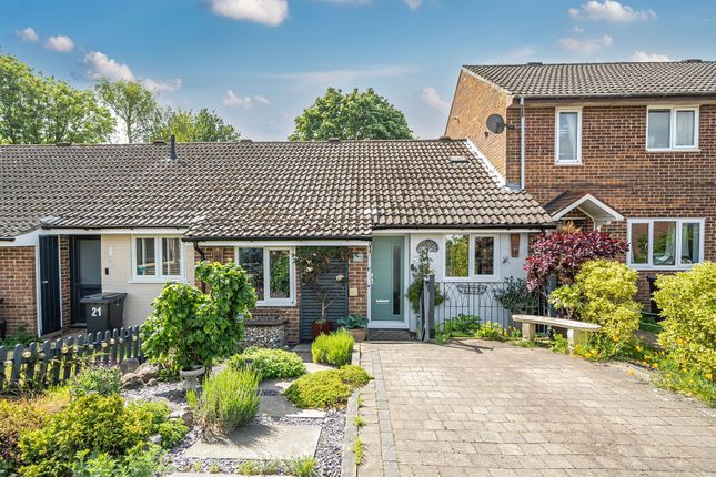 Broad Chalke Down, Winchester, SO22 2 bed terraced bungalow for sale