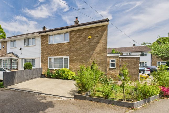 Fletcher Way, Hemel Hempstead, HP2 3 bed semi