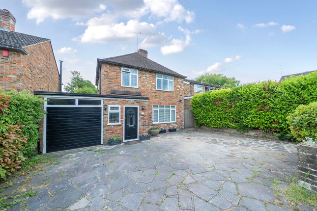 Broom Hill, Stoke Poges... 4 bed detached house for sale