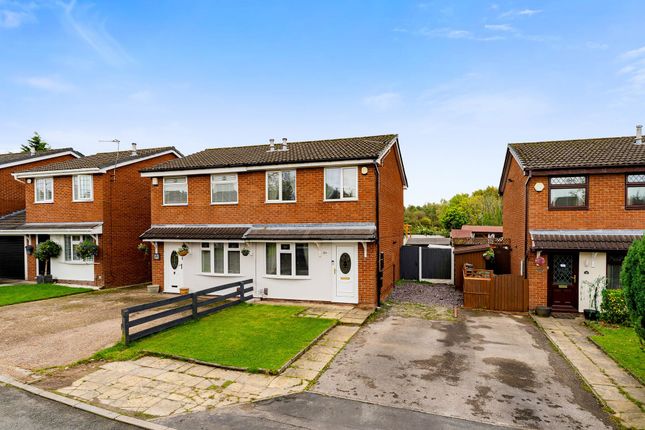Trecastell Close, Wigan, WN1 2 bed semi