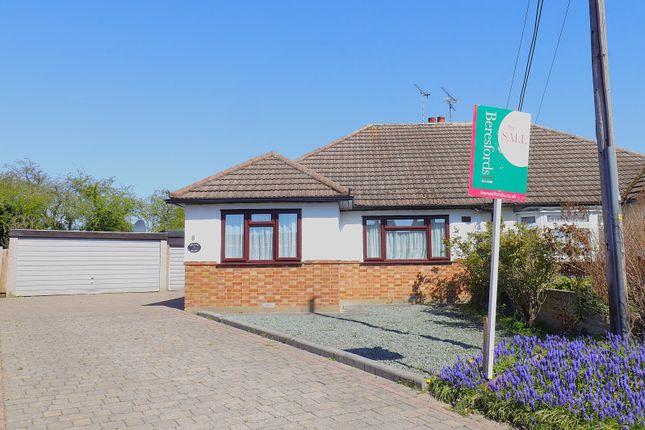 Alderton Close, Pilgrims Hatch, CM15 2 bed bungalow for sale