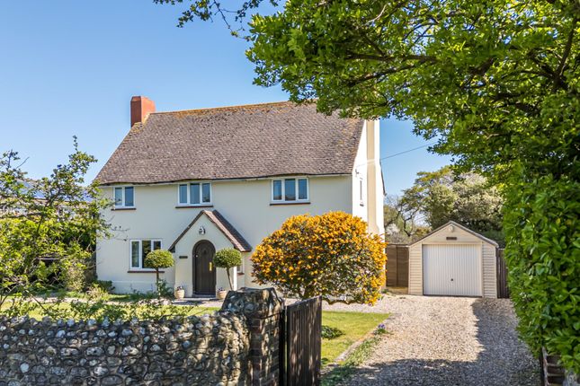 Wellsfield, West Wittering, PO20 5 bed detached house for sale