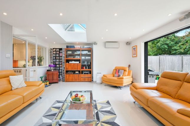 The Grove, Westerham TN16 4 bed link detached house for sale