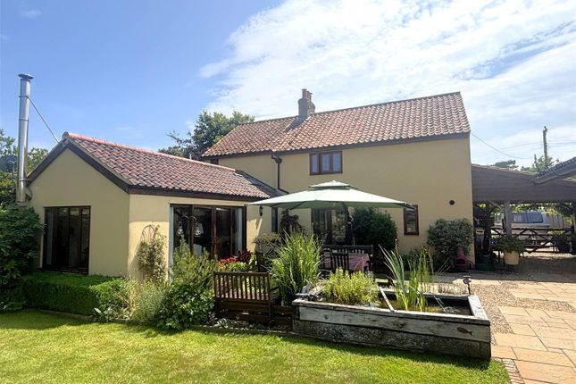 4 bedroom cottage for sale