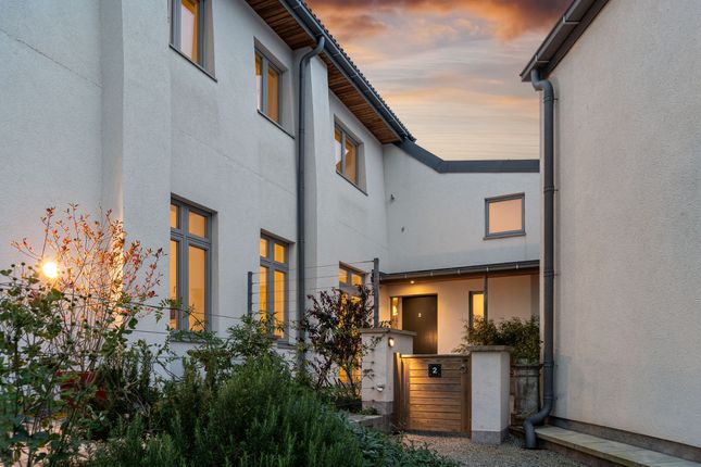 Lower Coombe Street, Exeter EX1 3 bed semi