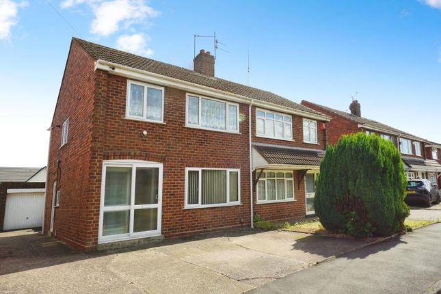 3 bedroom semi-detached house for sale