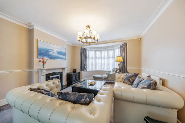 Colindeep Gardens, Hendon, NW4 5 bed detached house for sale