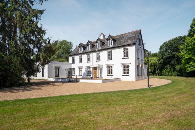 7 bed country house