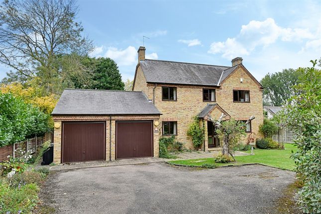 High Road, Waterford SG14 4 bed detached house for sale