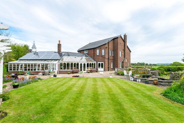 Ormskirk Road, Ormskirk L39 4 bed detached house for sale